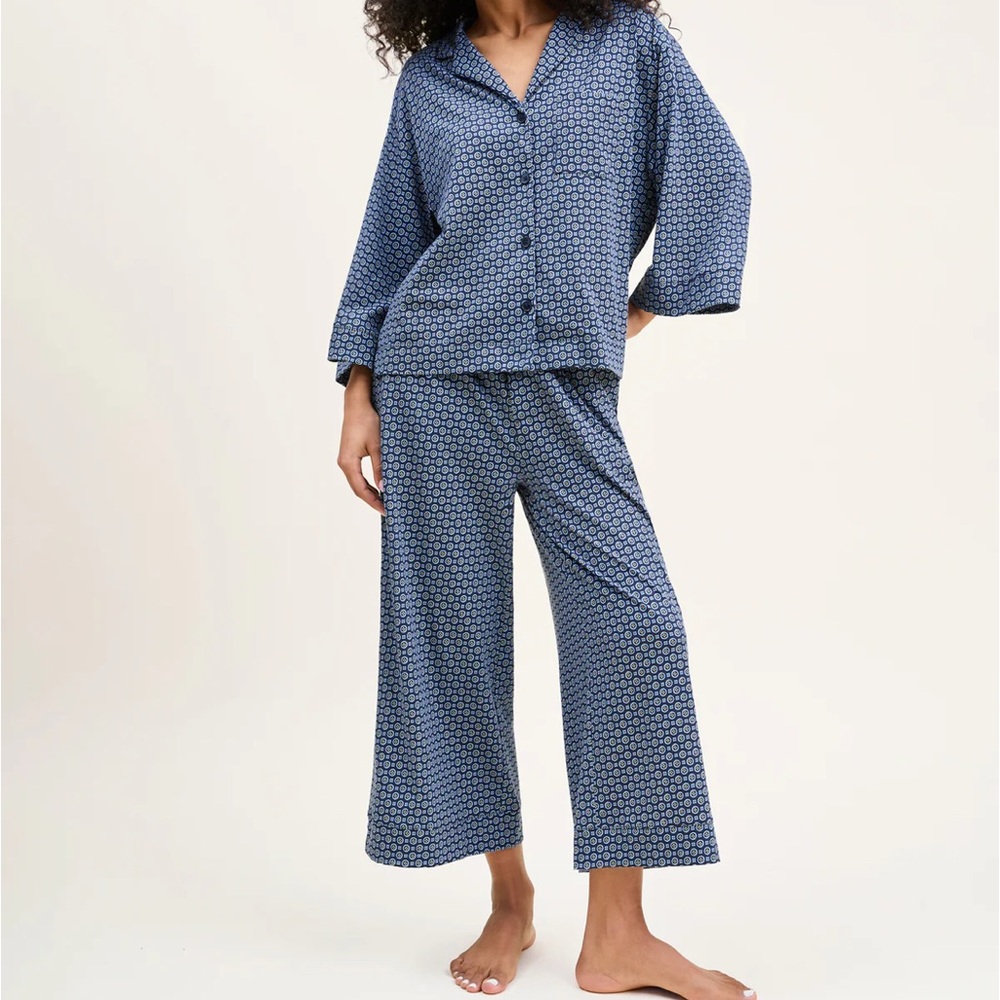 Petite-Plume Navy Patterned Women’s Pajama Set
